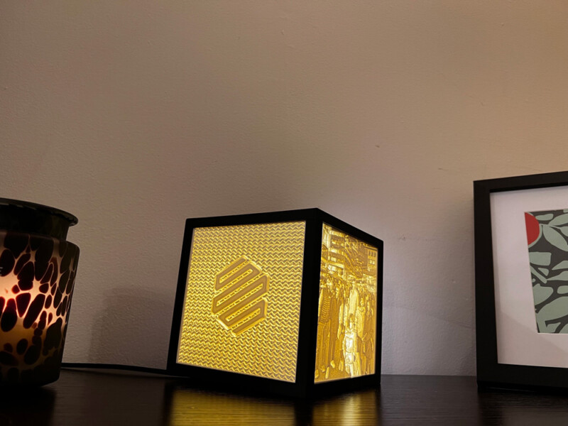 3D Print this Holiday Gift: Lithophane Light Box